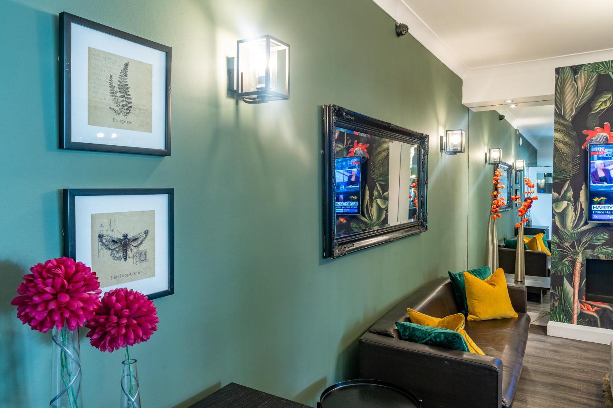 Croft Court Hotel London Bagian luar foto