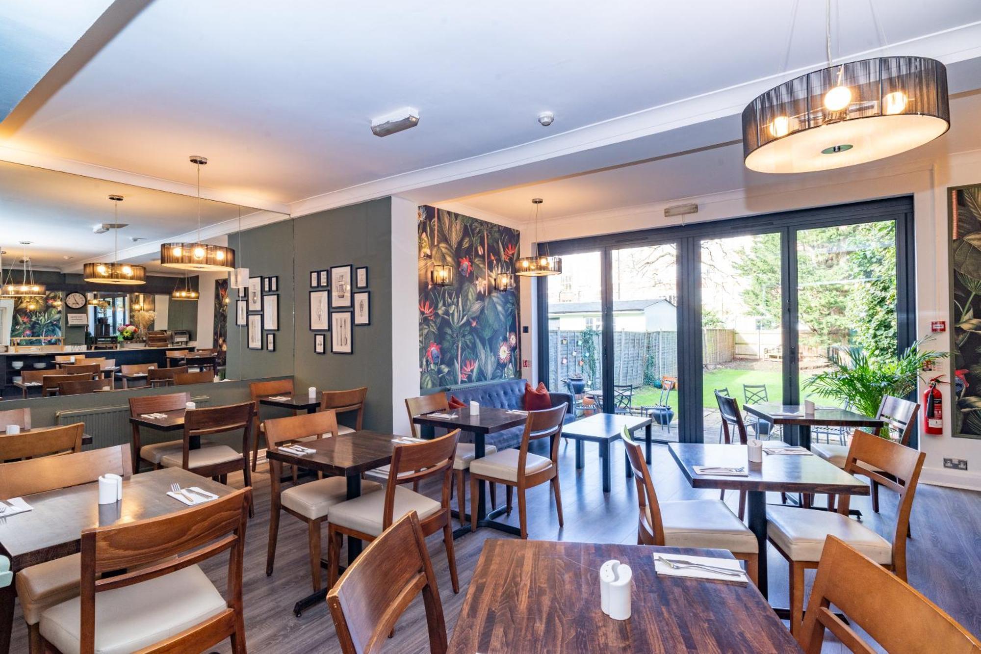 Croft Court Hotel London Bagian luar foto